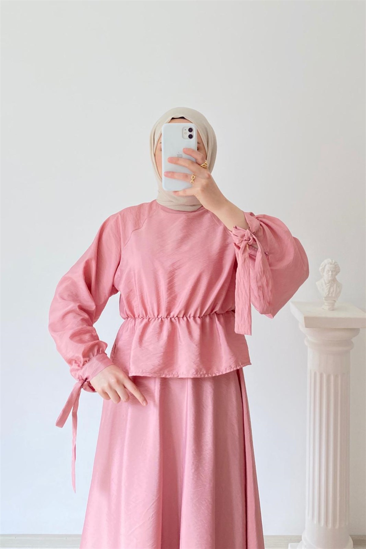ŞEKER PEMBE ETEKLİ TAKIM