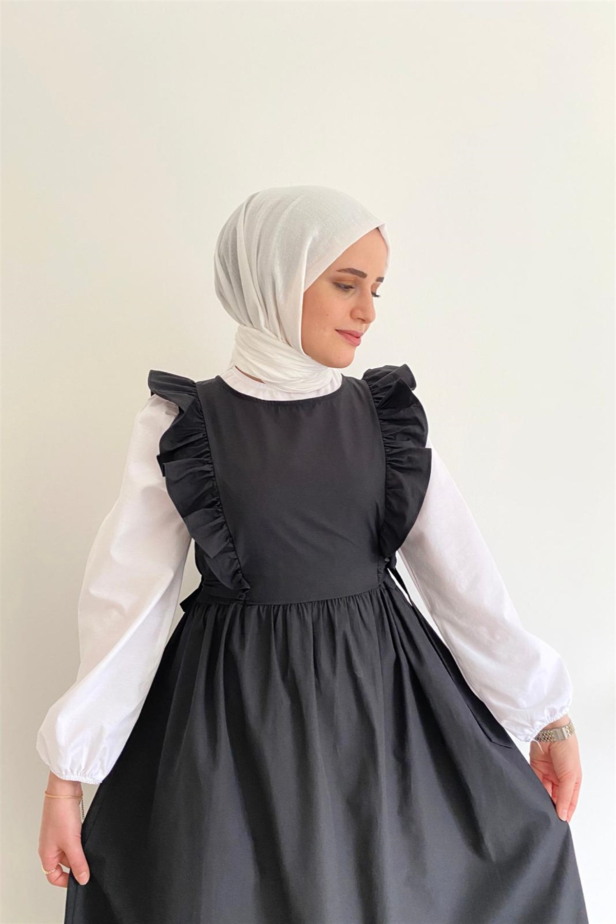 SİYAH FIRFIR DETAYLI JİLE