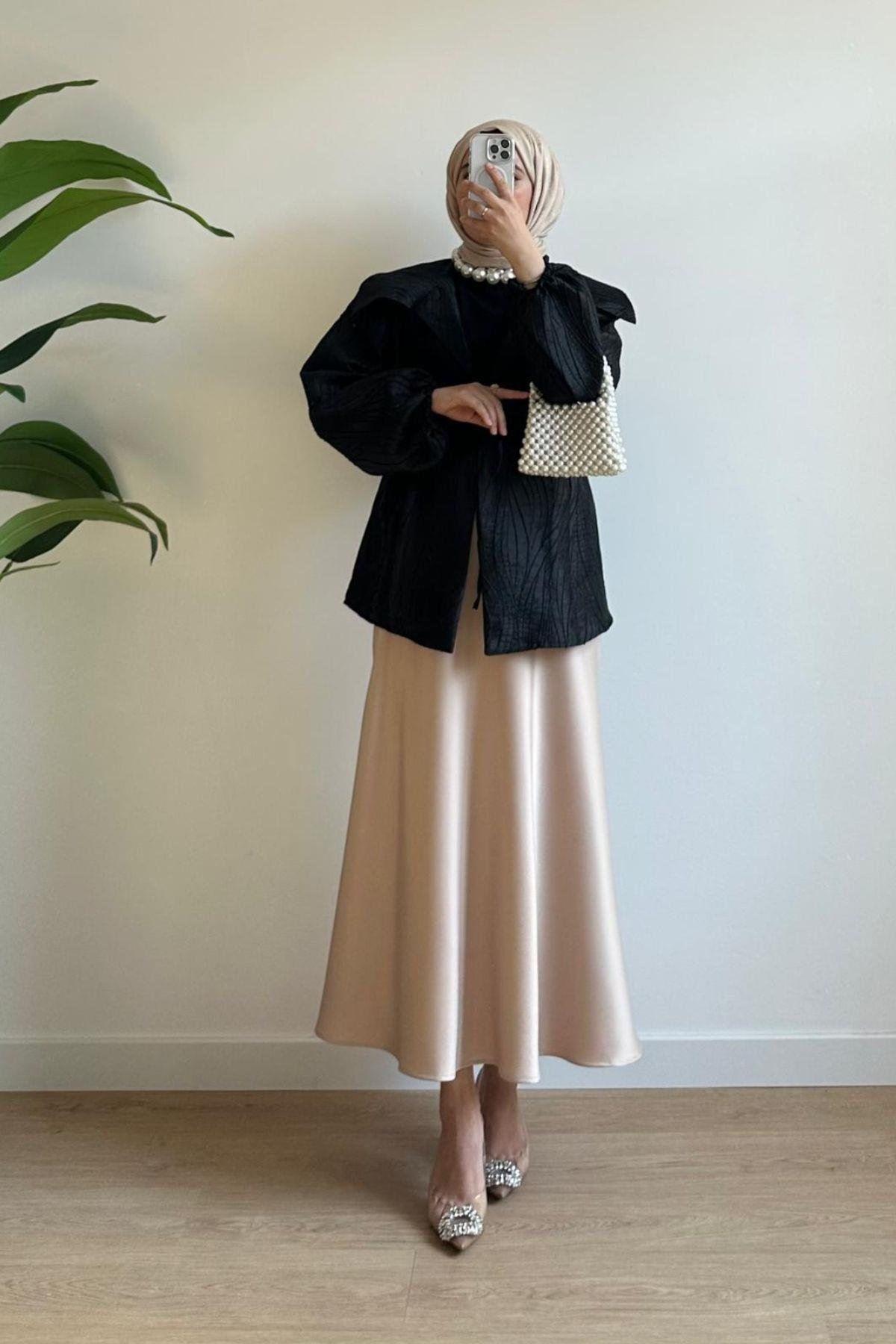 SİYAH JAKARLI CEKET