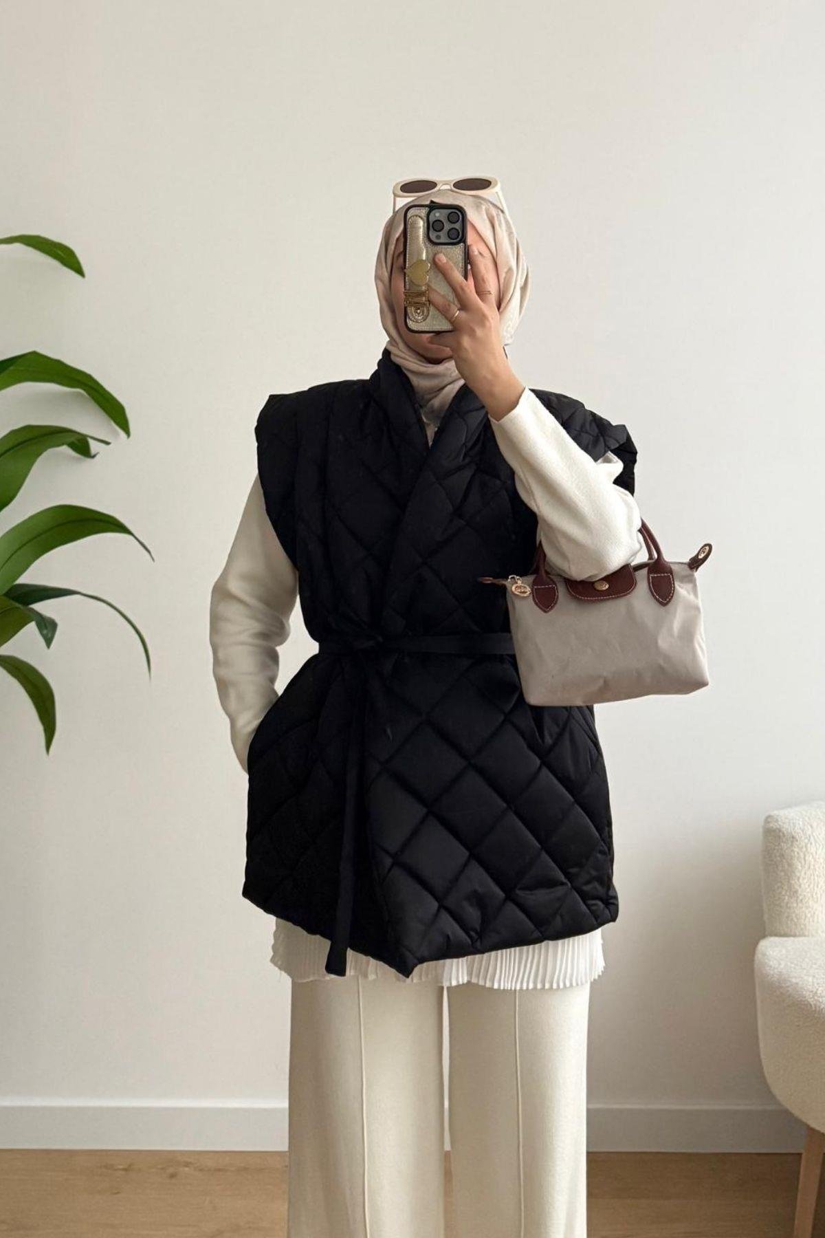 SİYAH KAPİTONE KUŞAKLI YELEK