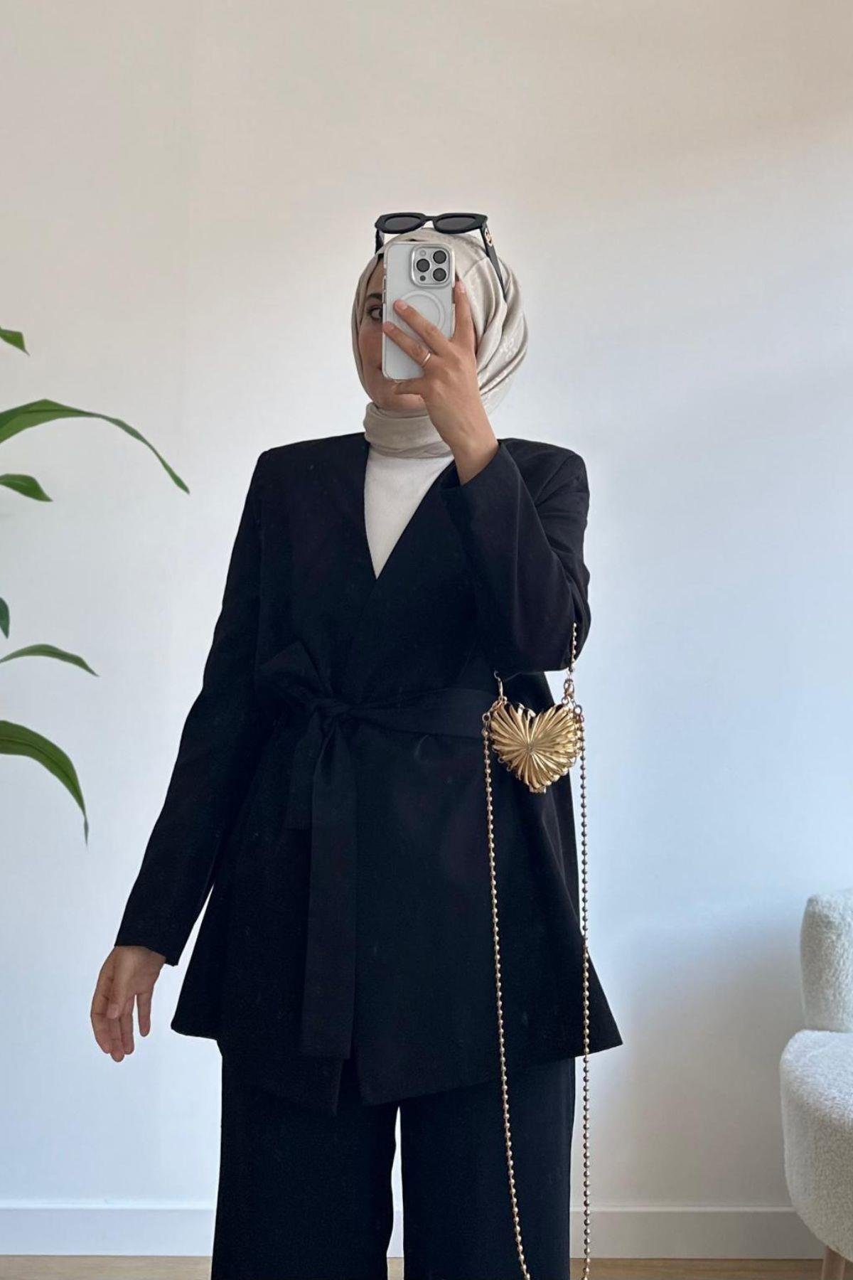 SİYAH TASARIM KUŞAKLI CEKET