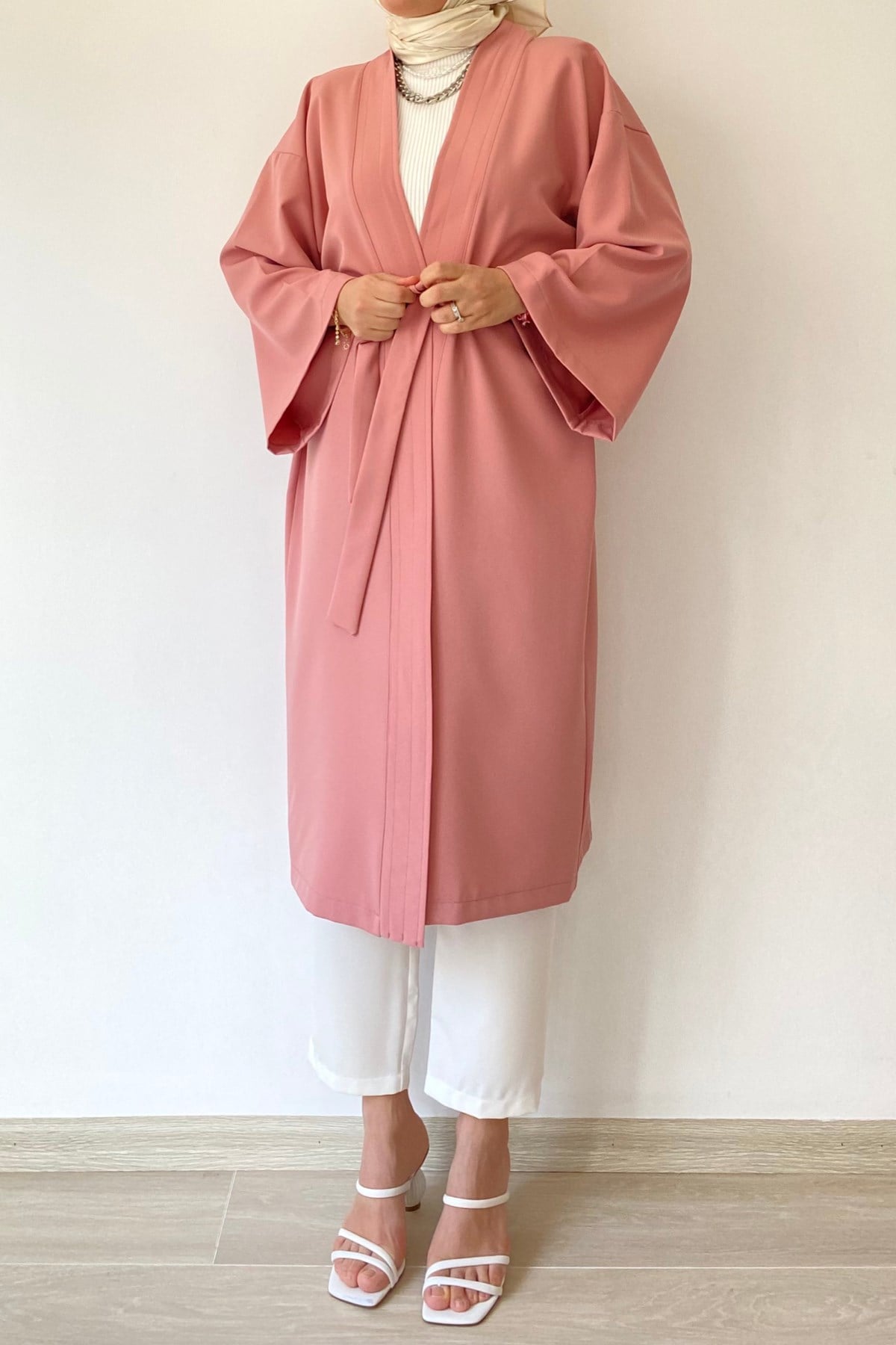 SOFT PEMBE UZUN KİMONO
