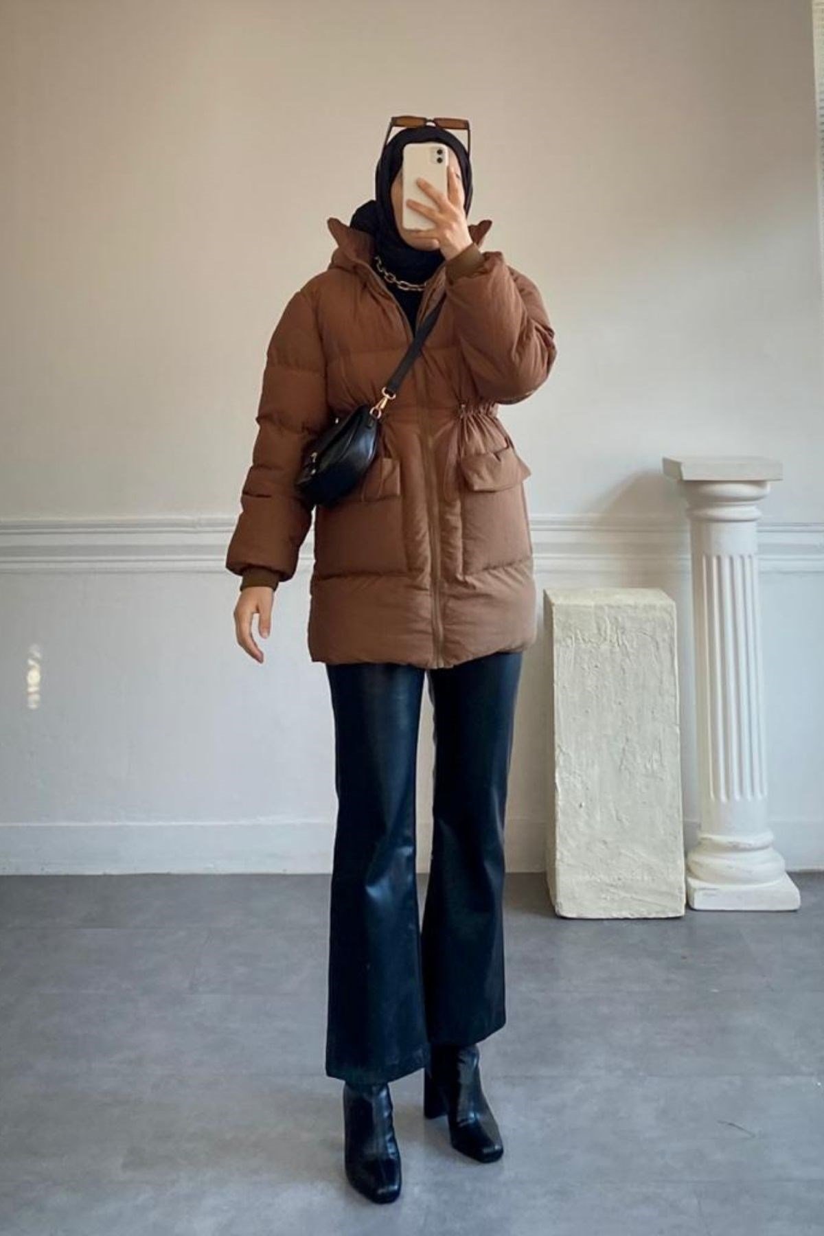 TABA BÜZGÜ DETAYLI KAPİTONE MONT