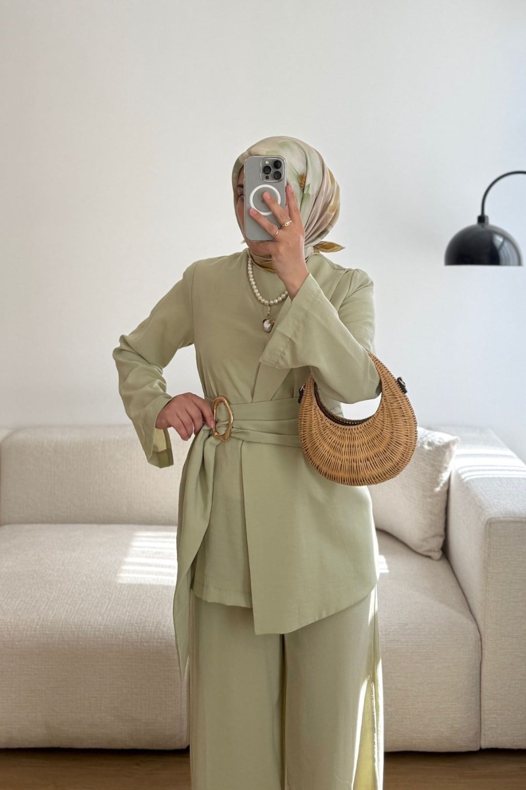 YEŞİL KETEN TOKALI BLAZER TASARIMLI TAKIM