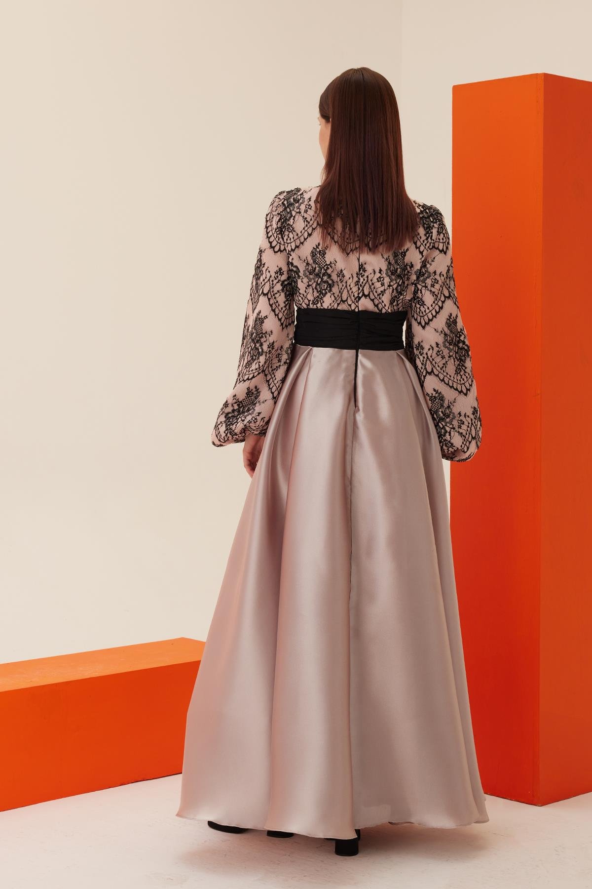 Balloon Sleeve Lace DressJAQAR