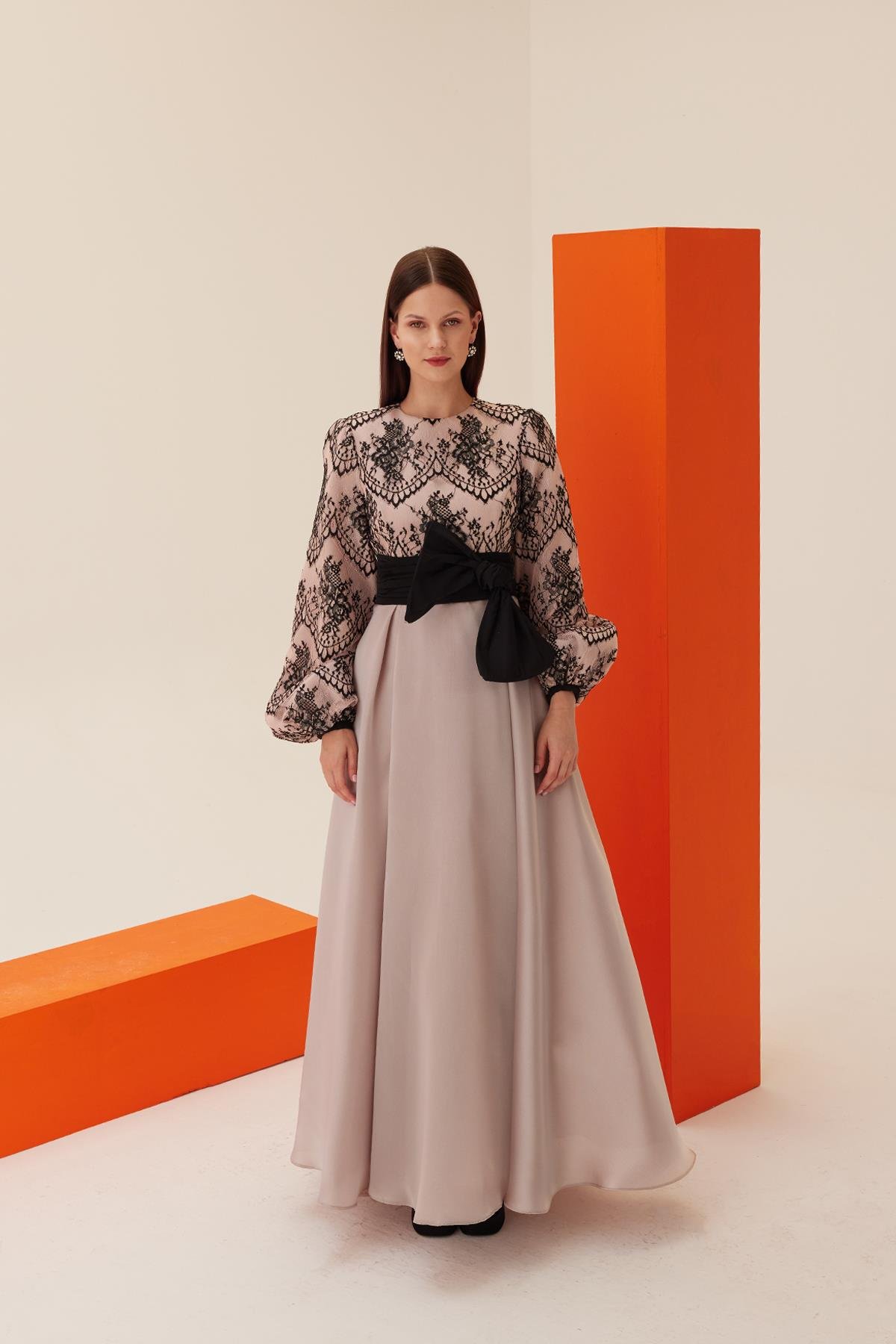 Balloon Sleeve Lace DressJAQAR