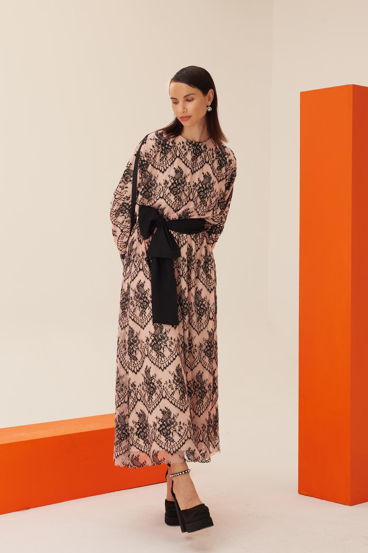 Lace Dress with Black Belt DetailJAQAR