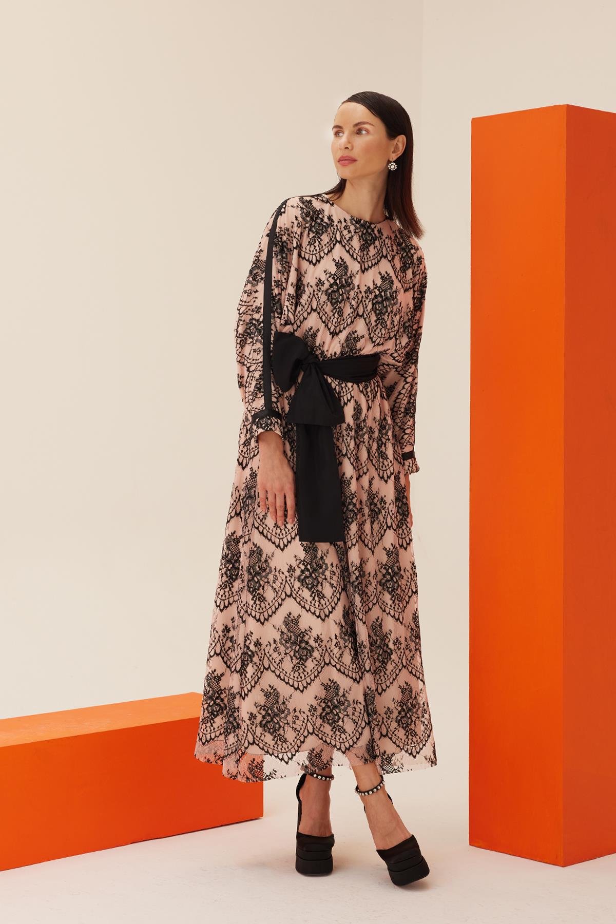 Lace Dress with Black Belt DetailJAQAR