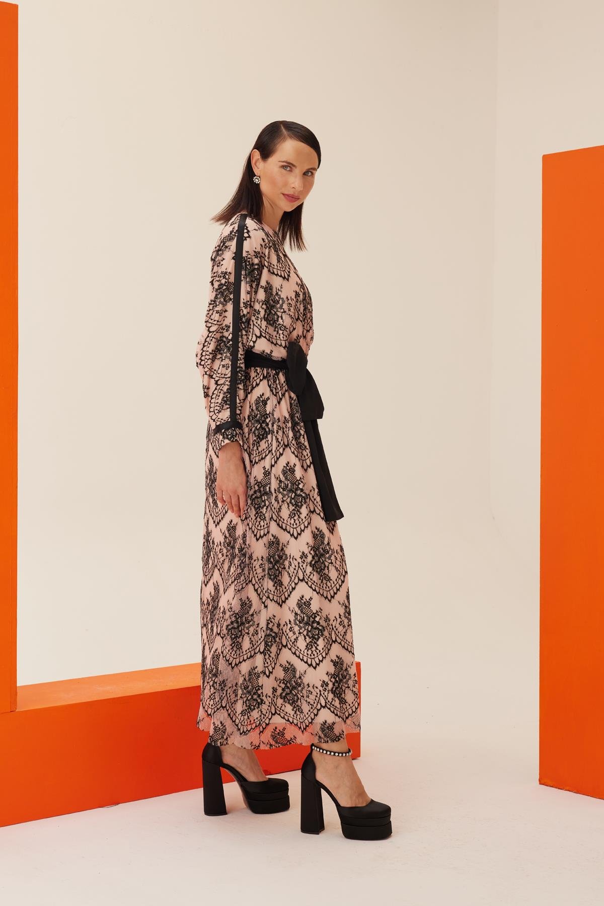 Lace Dress with Black Belt DetailJAQAR