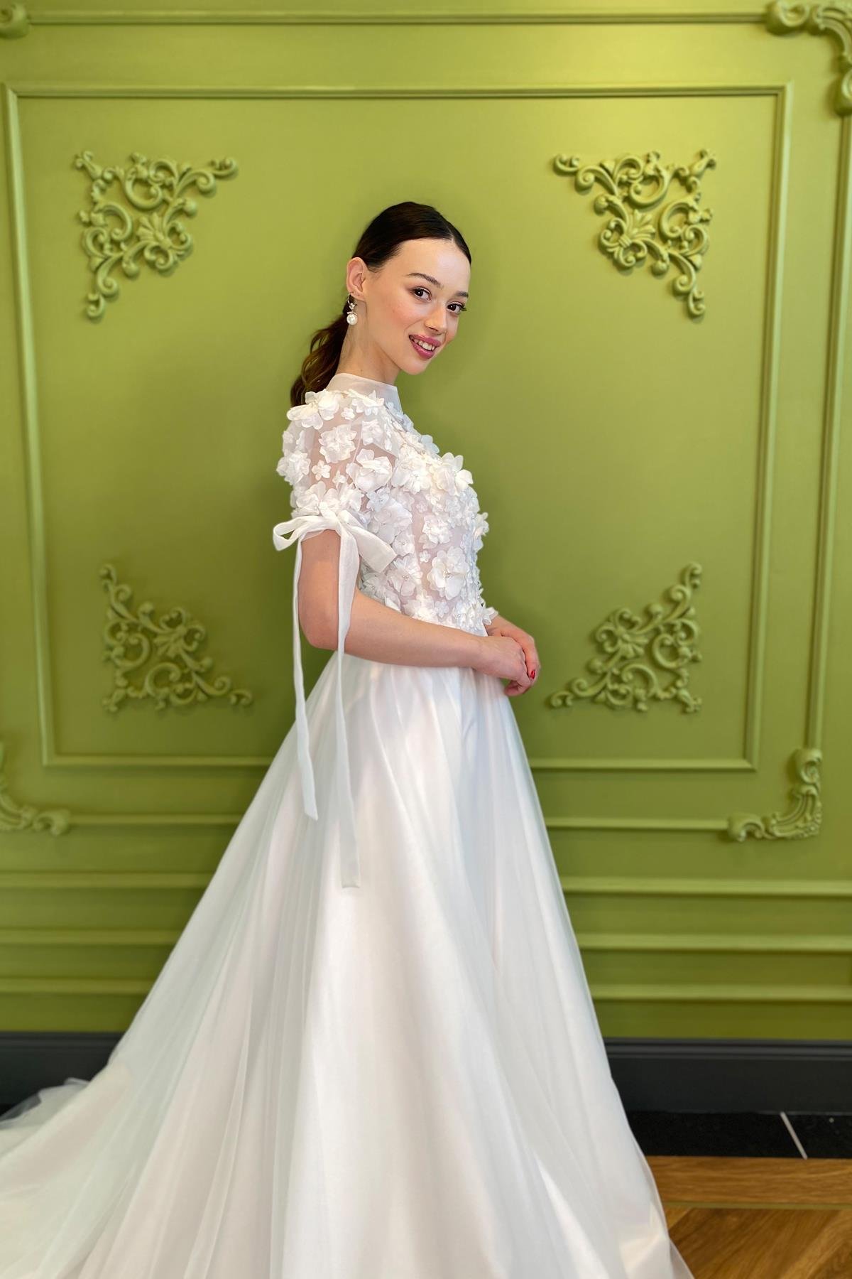 Flora GelinlikJAQAR