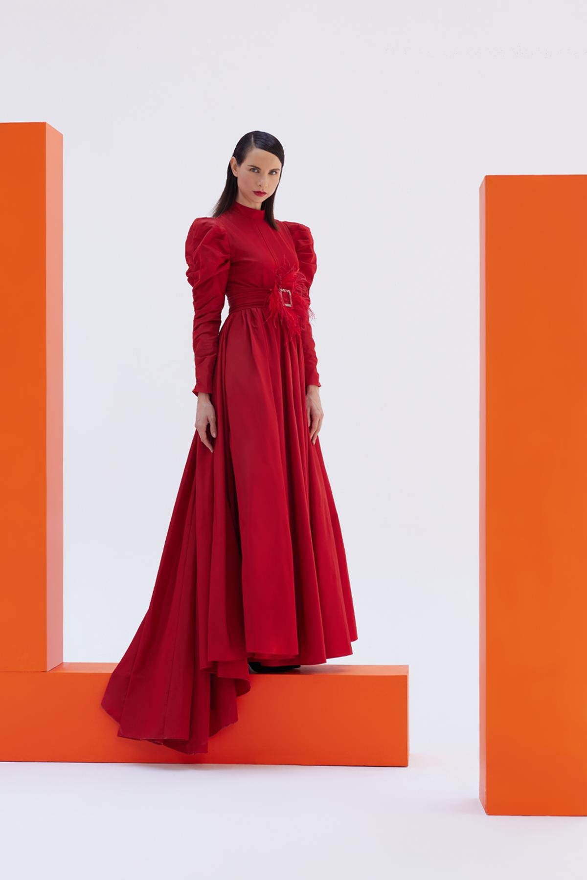 Red Taffeta Dress with Feather Detailed BeltJAQAR