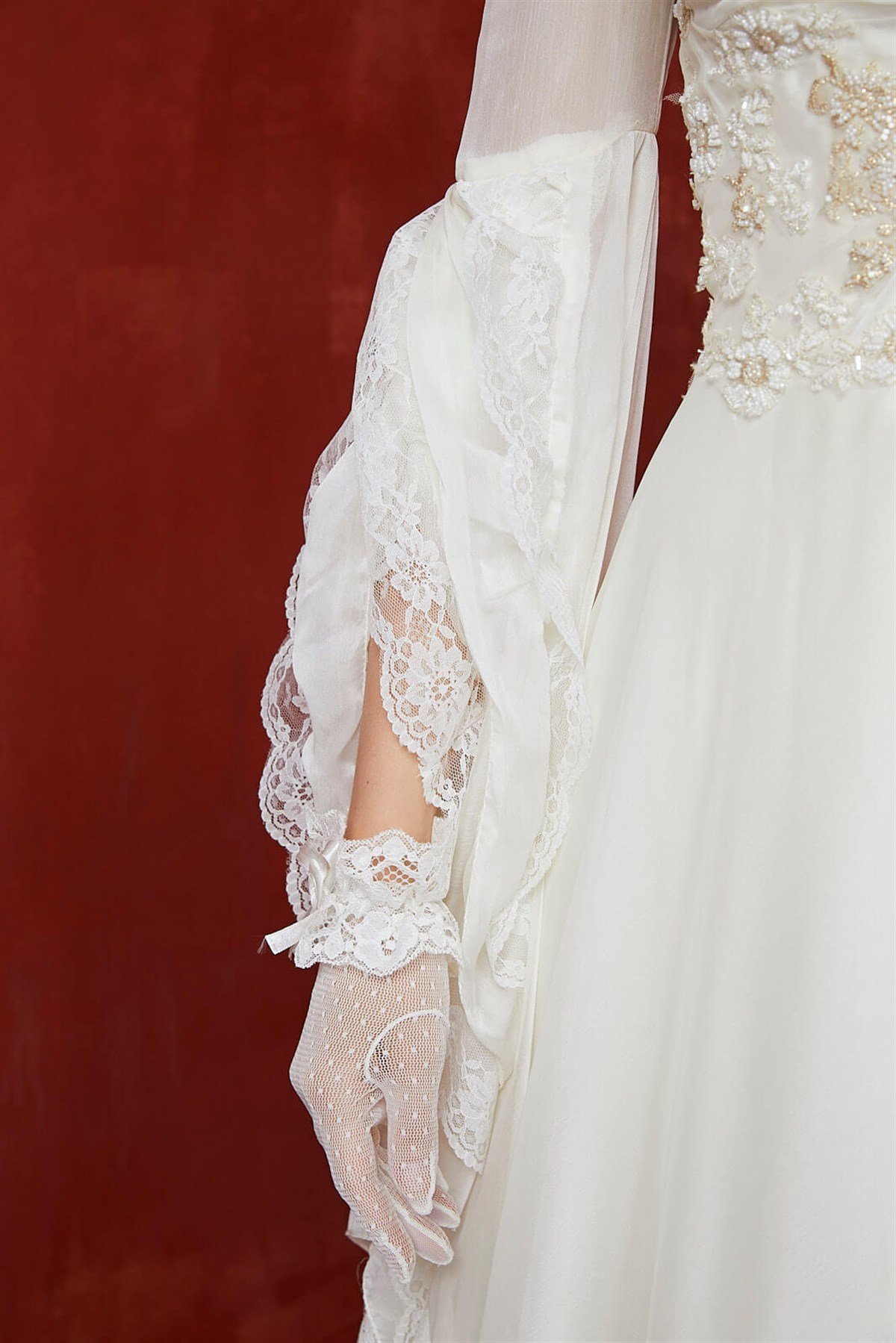 Krem Vintage Drape Detaylı Gelinlik