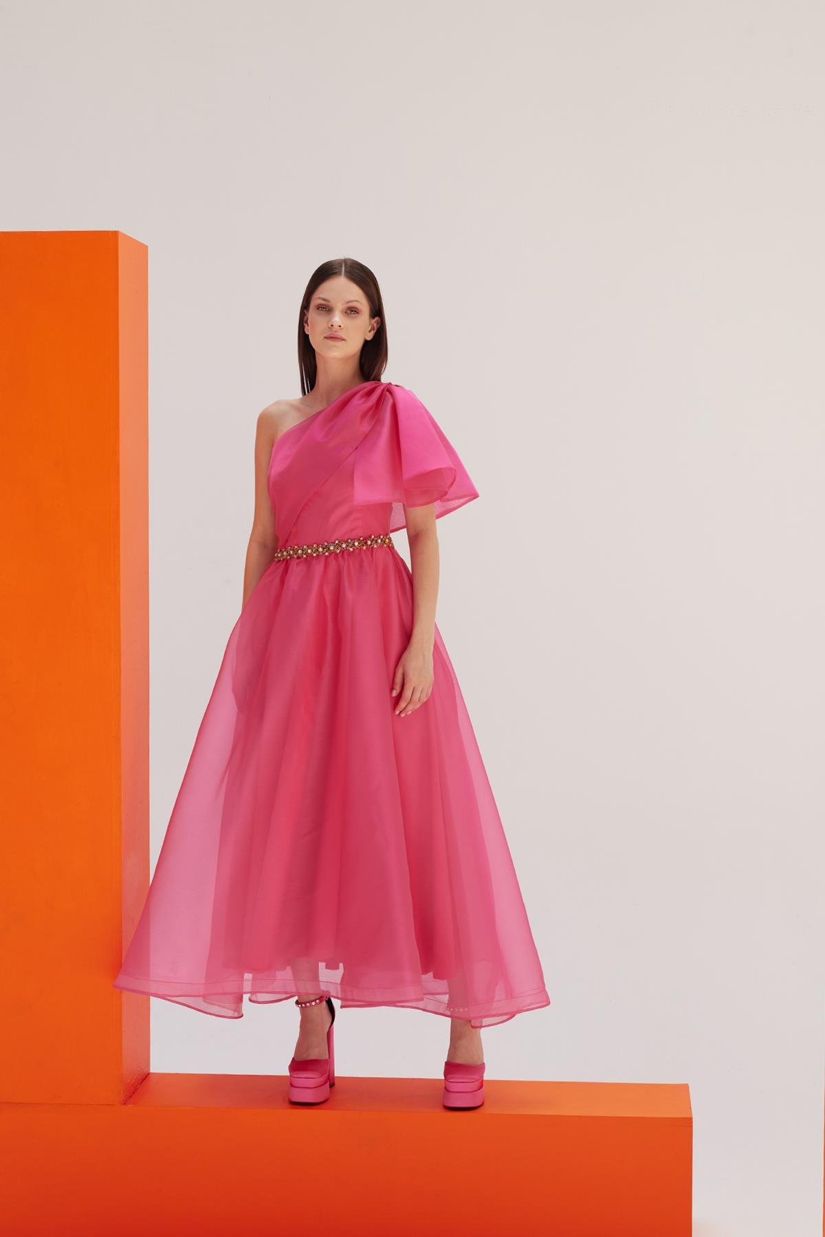 Pembe Organze Tek Omuz Detaylı ElbiseJAQAR
