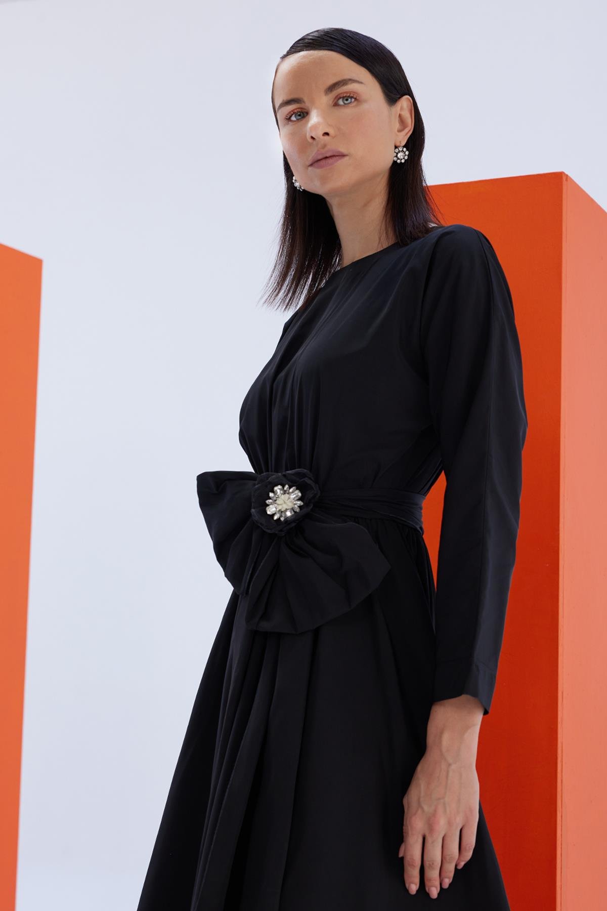 Black Agatha DressJAQAR
