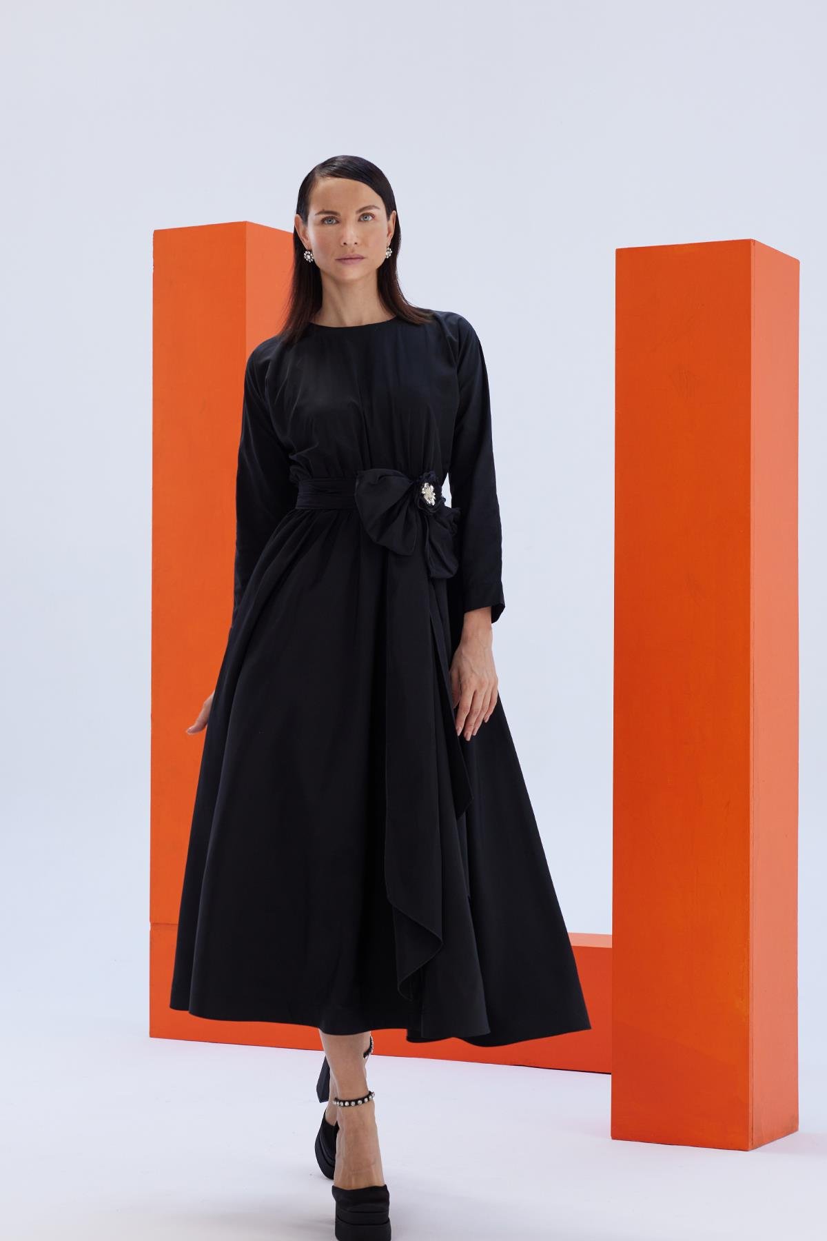 Black Agatha DressJAQAR