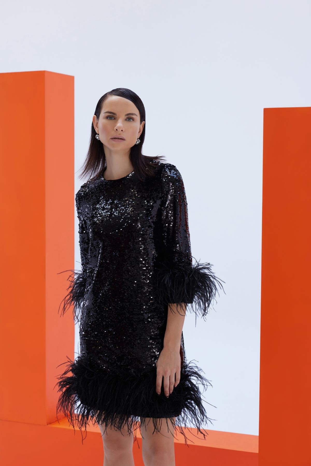 Feather Detailed Sequin Fabric Evening DressJAQAR