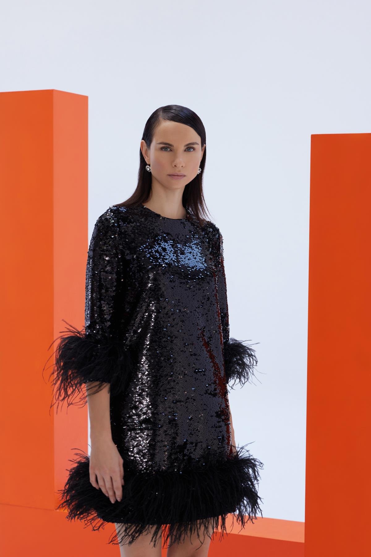 Feather Detailed Sequin Fabric Evening DressJAQAR