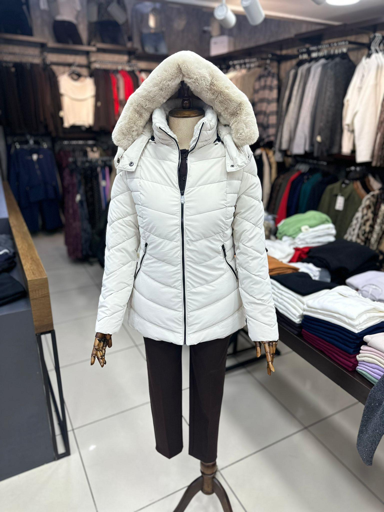 İNTERPOLL ONLİNEKategorisizARA BOY İÇİ KÜRKLÜ KAPŞONLU MONTARA BOY İÇİ KÜRKLÜ KAPŞONLU MONT