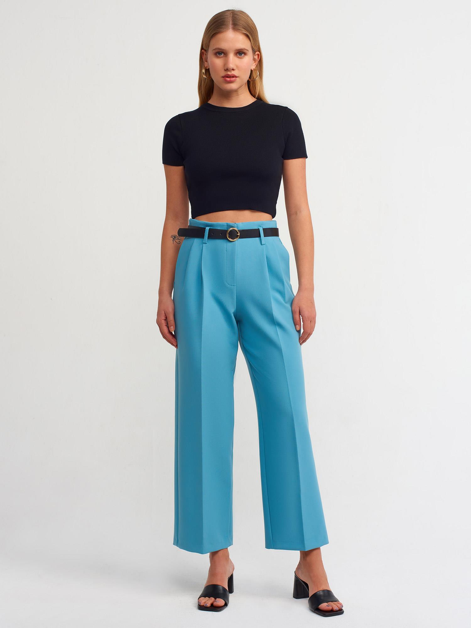 İNTERPOLL ONLİNEKategorisizKISA KOL CROP KAZAKKISA KOL CROP KAZAK