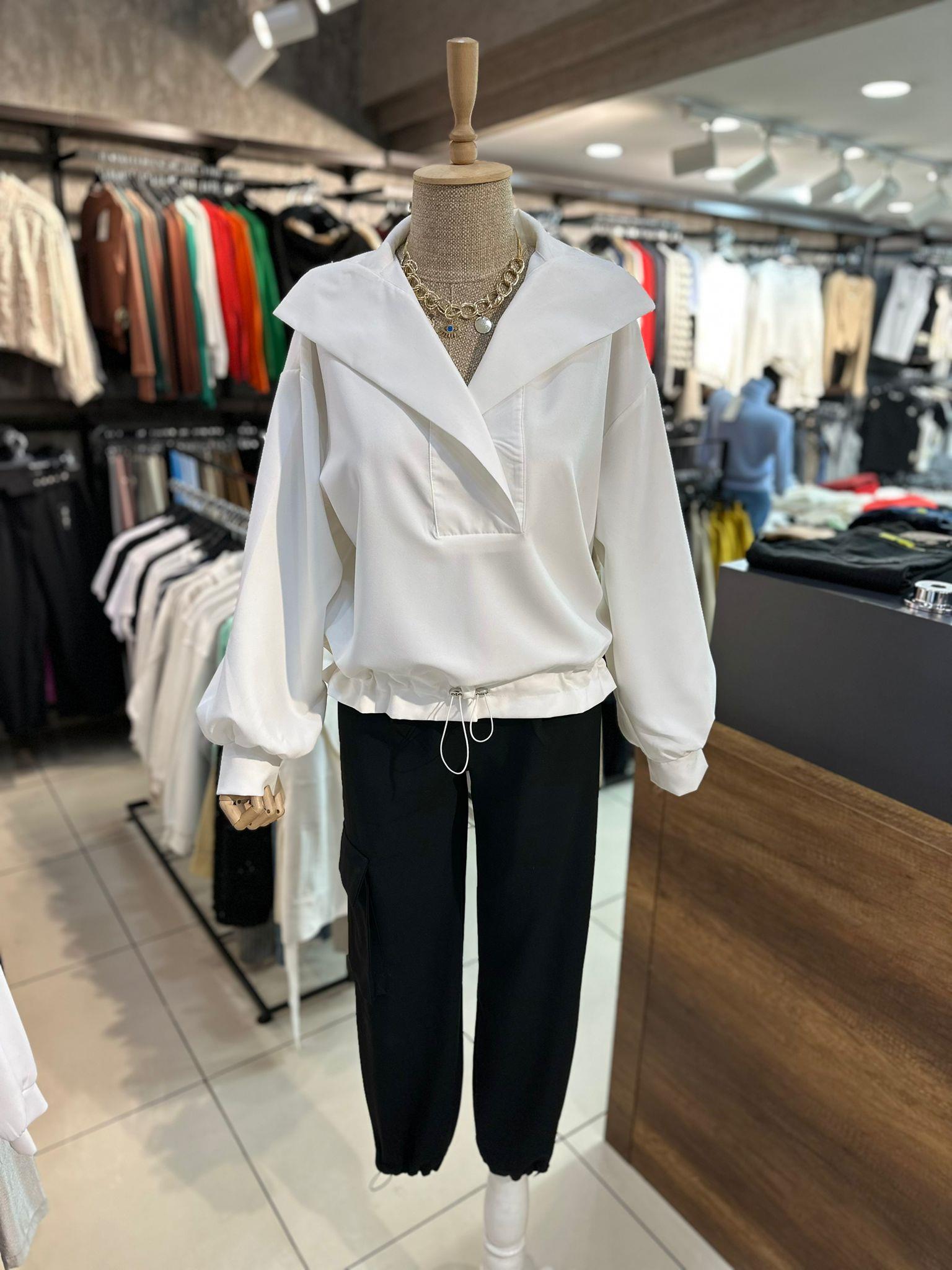 İNTERPOLL ONLİNEKategorisizNETWORK MUADİLİ YAKALI SWEATNETWORK MUADİLİ YAKALI SWEAT