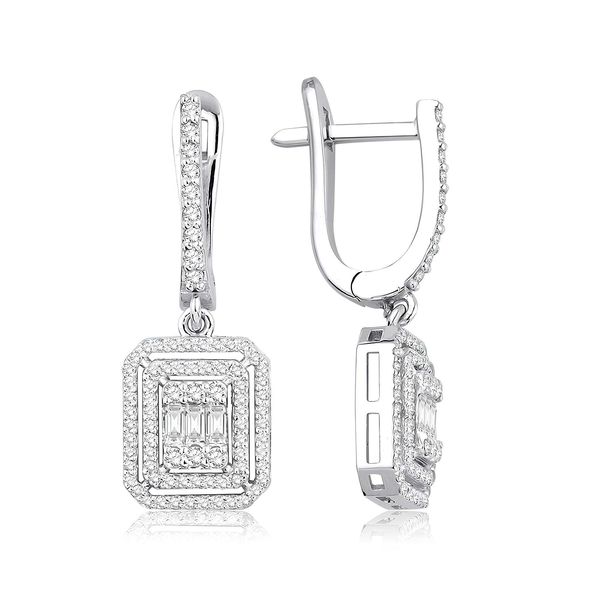 0.63 Karat Pırlanta Baget Küpe