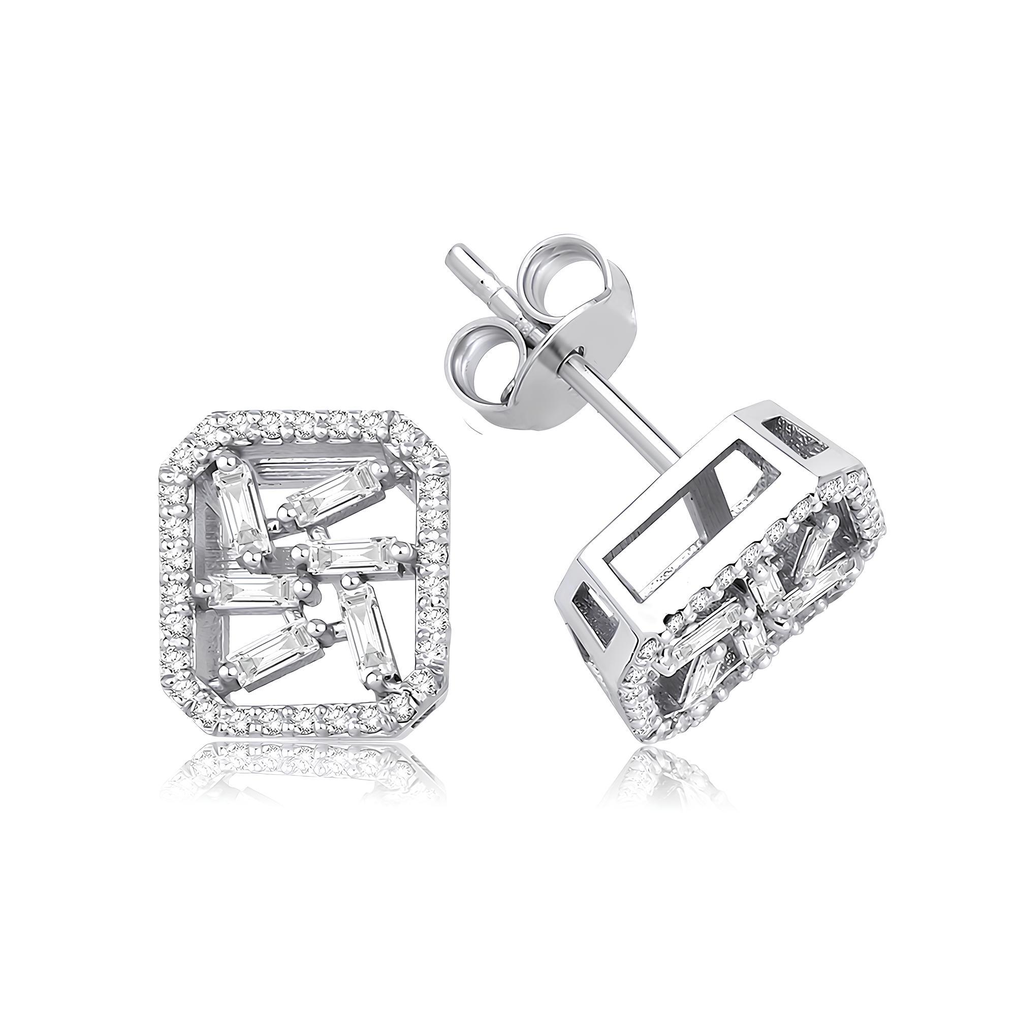 0.35 Karat Pırlanta Baget Küpe