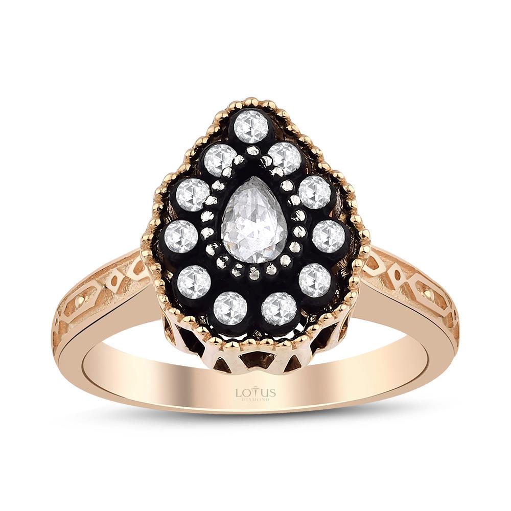 0.26 Karat Elmas Yüzük