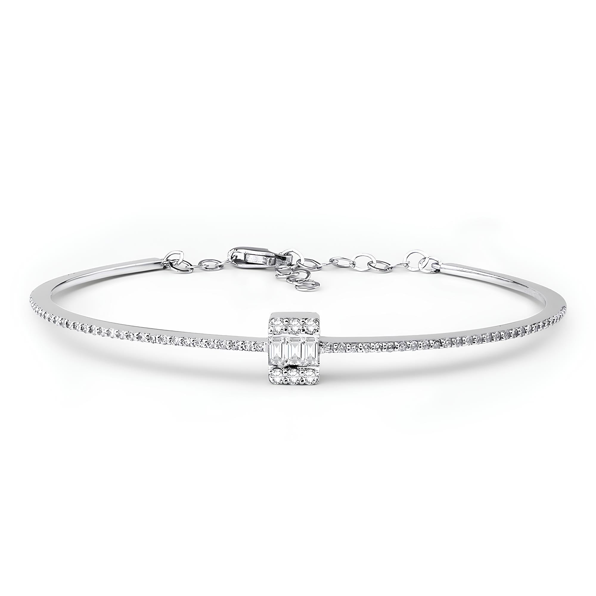 0.79 Karat Pırlanta Baget Kelepçe