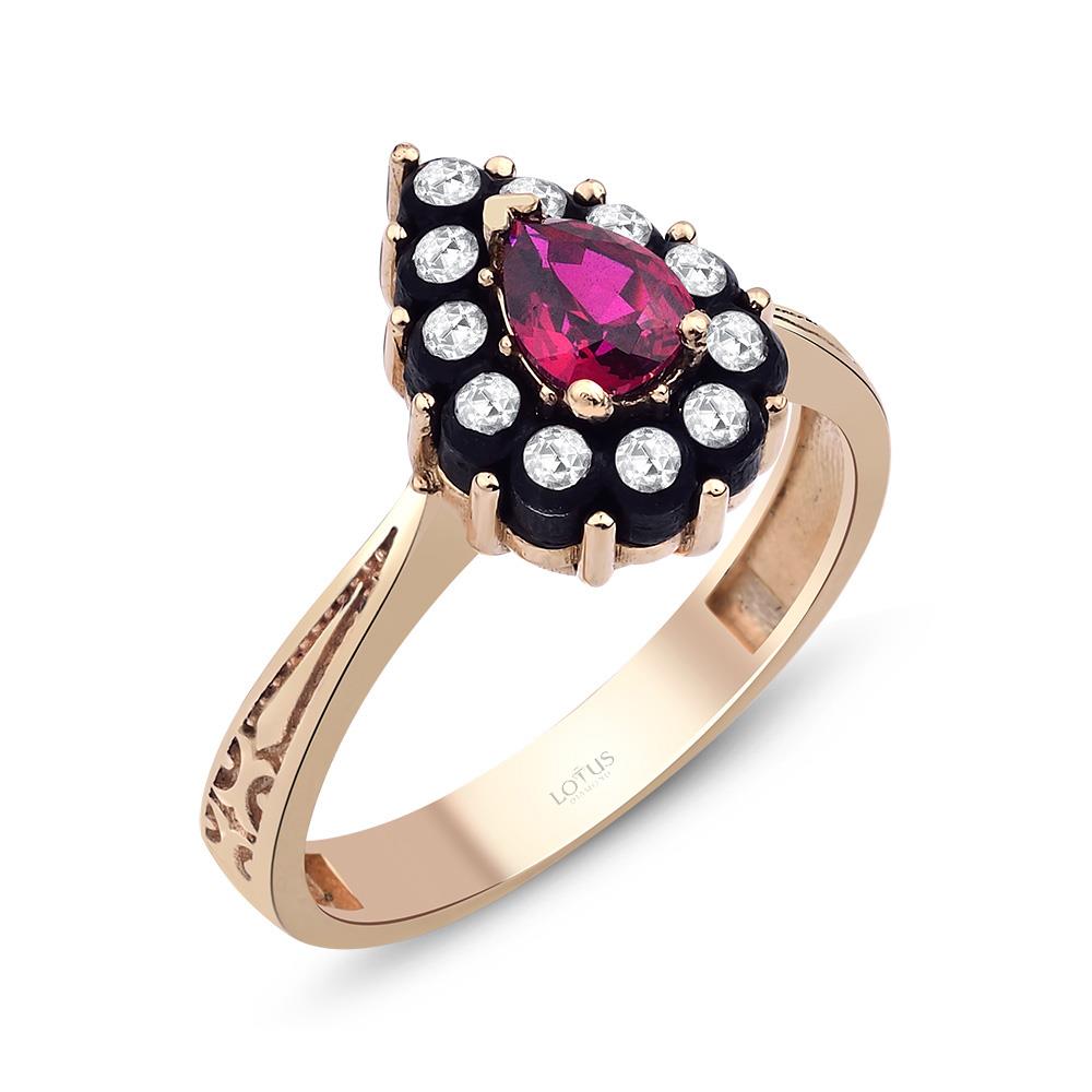 0.58 Karat Elmas Yakut  Yüzük