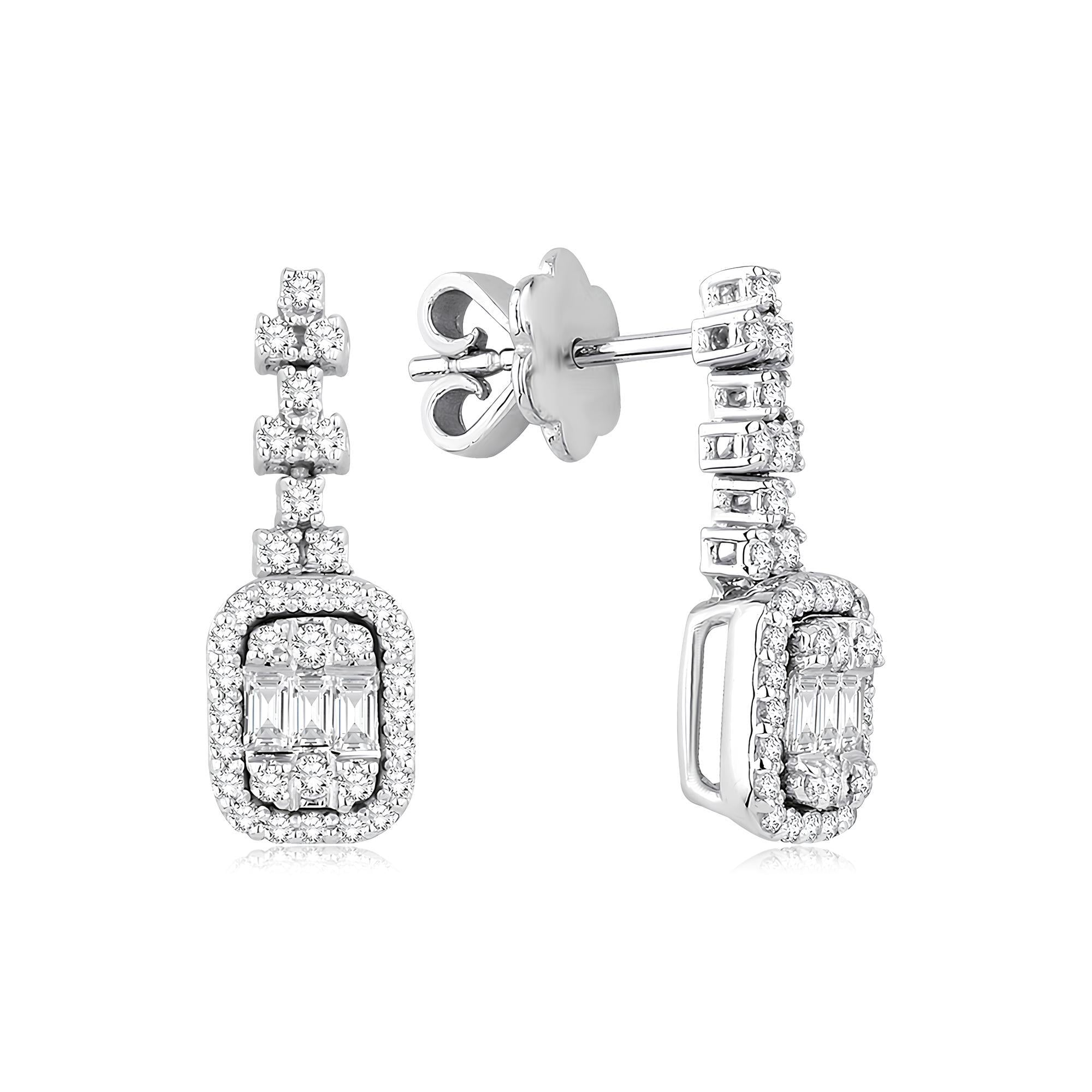 0.56 Karat Pırlanta Baget Küpe