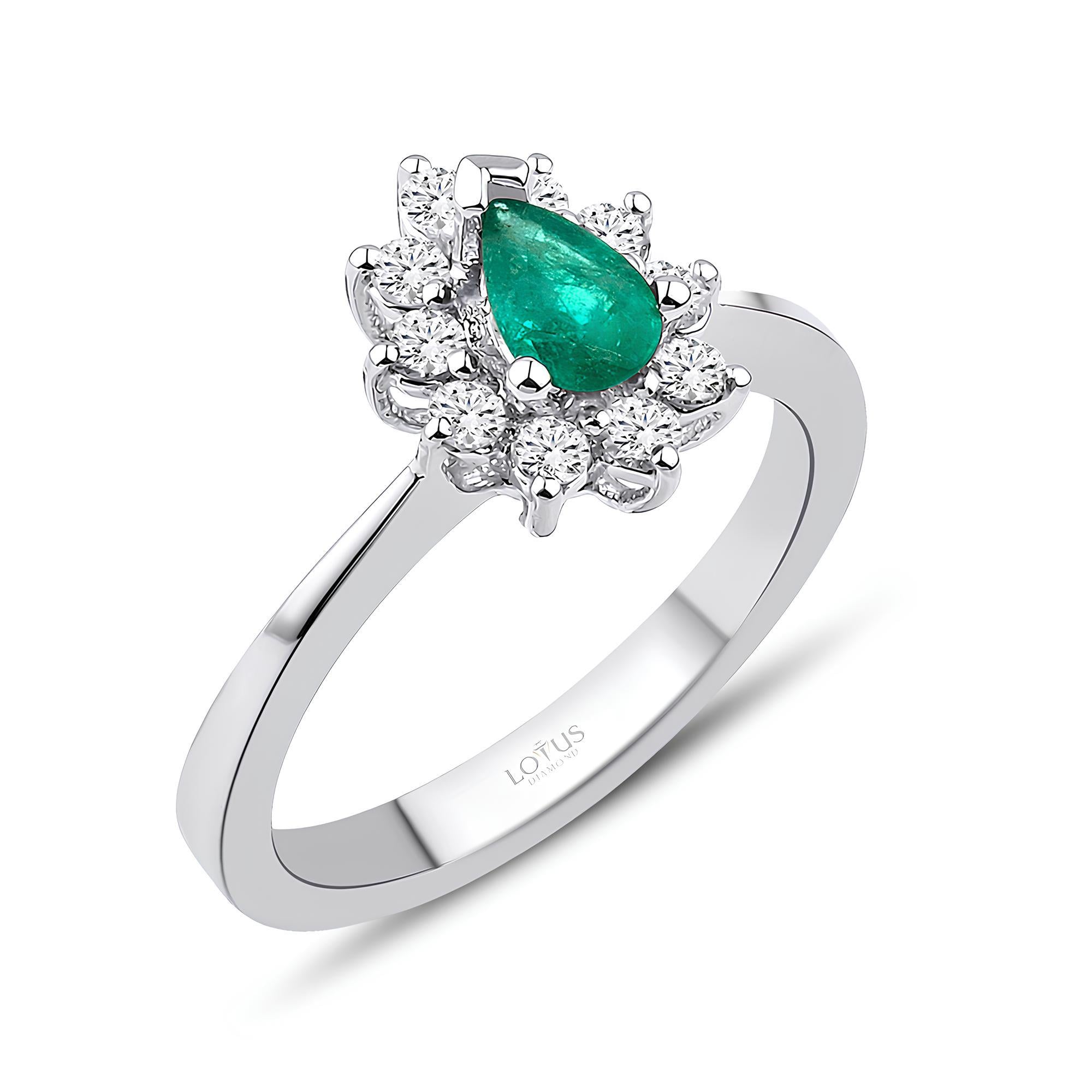 0.62 Karat Pırlanta Zümrüt Yüzük