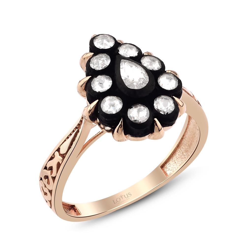 0.30 Karat Elmas Yüzük