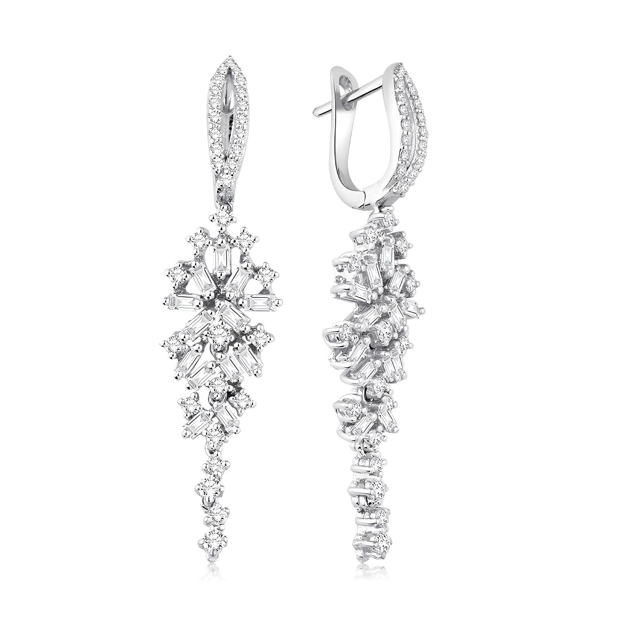 1.77 Karat Pırlanta Baget Küpe