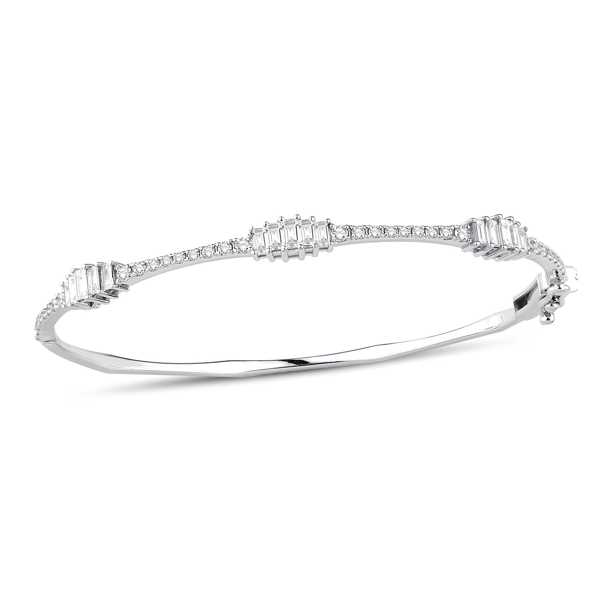 1.32 Karat Pırlanta Baget Kelepçe