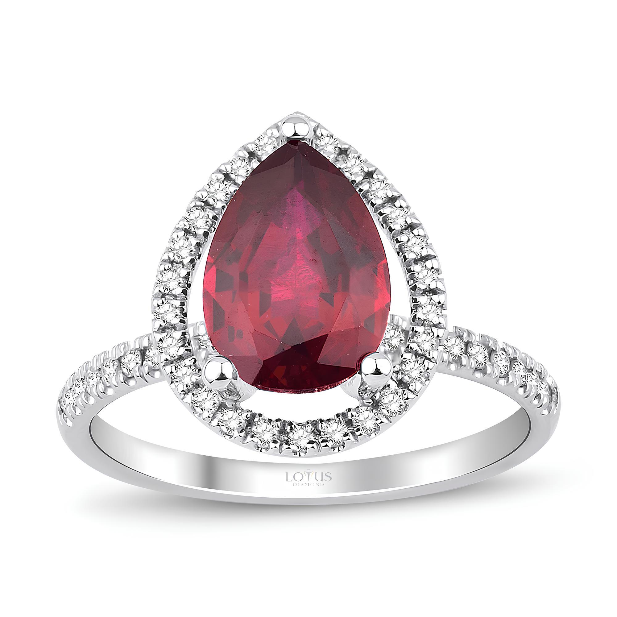 2.82 Karat Pırlanta Yakut Yüzük