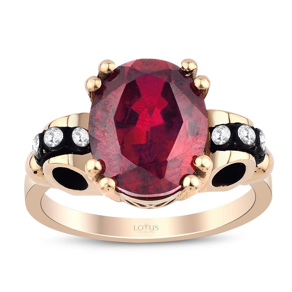 4.75 Karat Elmas Yakut  Yüzük