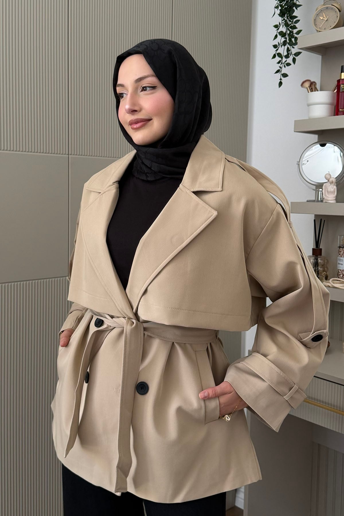 Apolet Detaylı Oversize Kısa Trençkot-CAMEL