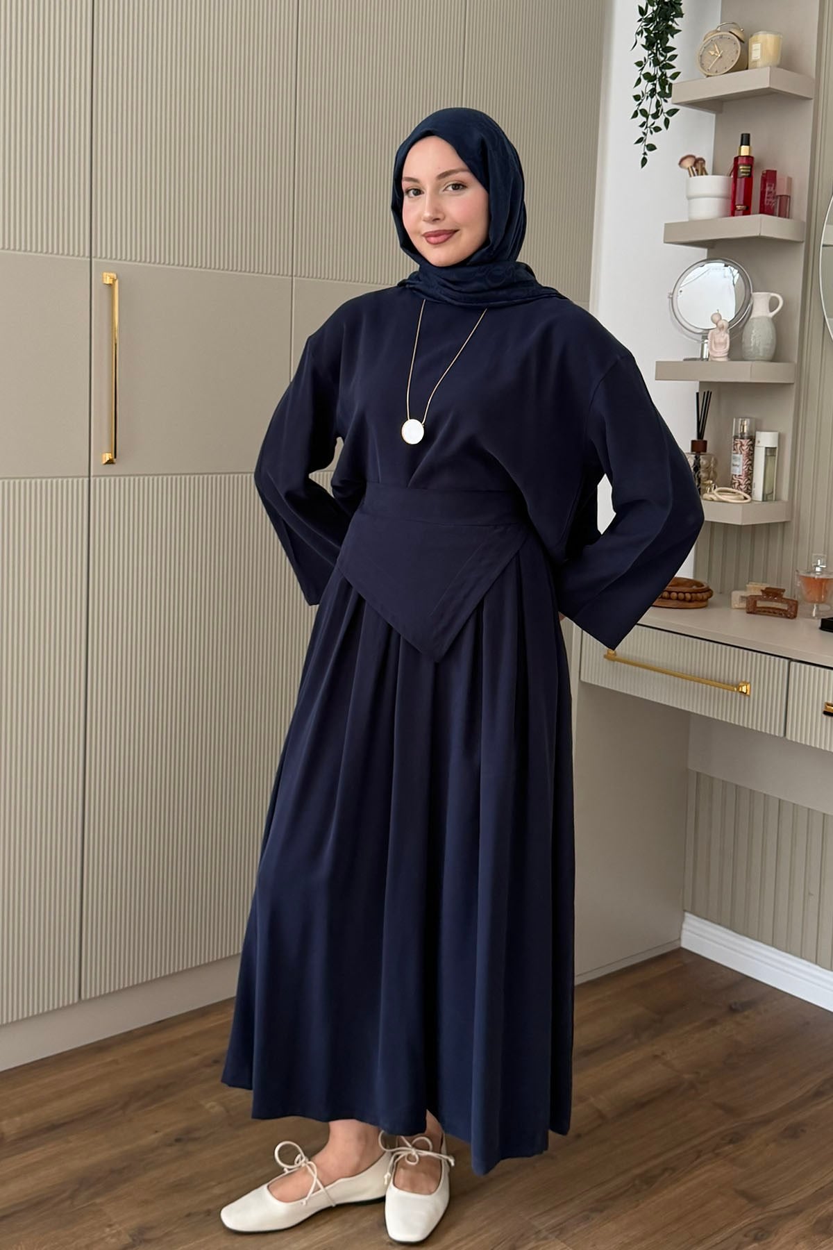 Asimetrik Kuşak Detaylı Tesettür Pantolon Takım-LACİVERT