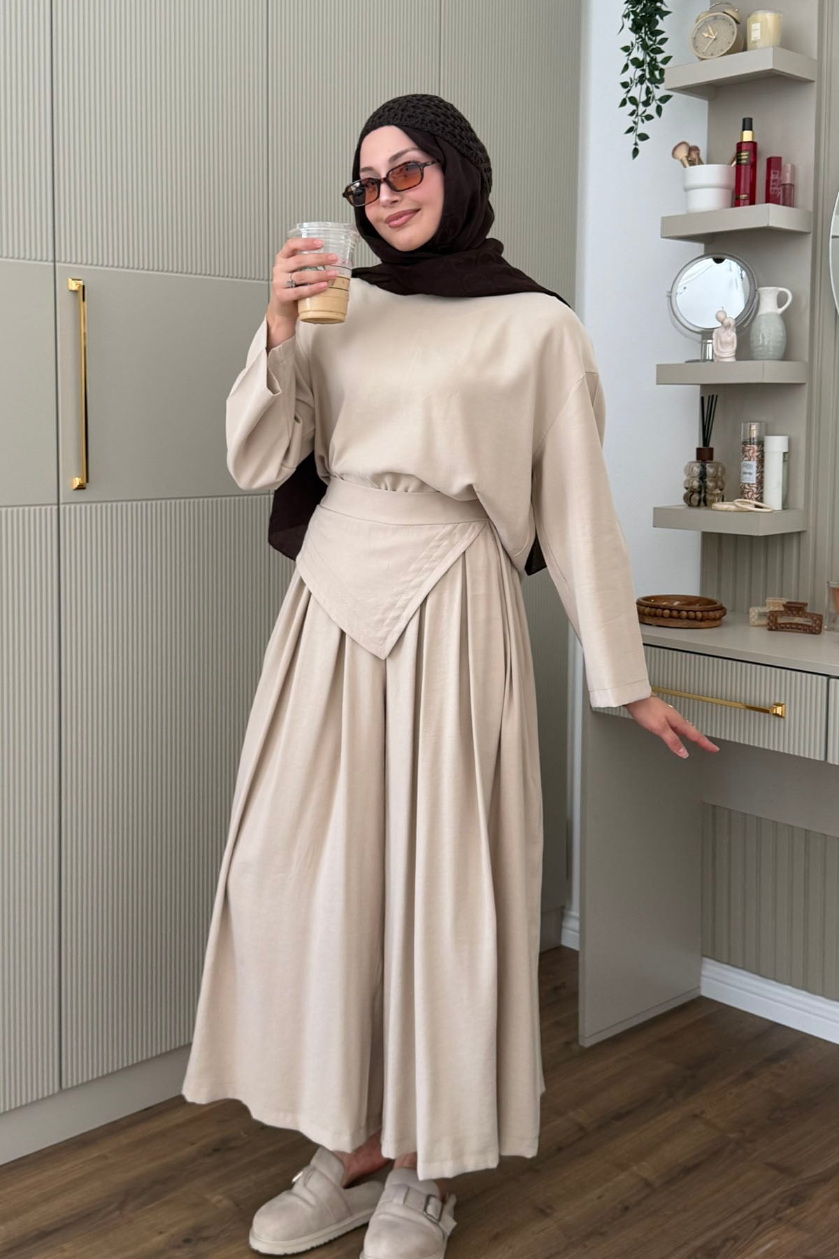 Asimetrik Kuşak Detaylı Tesettür Pantolon Takım-TAŞ