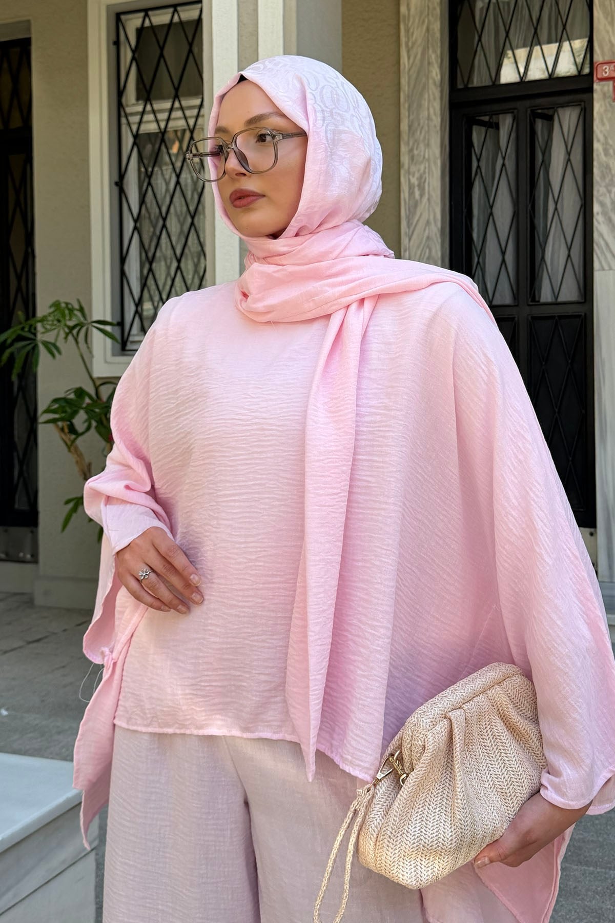 Asimetrik Yarasa Kol Bağlamalı Panço Pantolon Takım-PEMBE