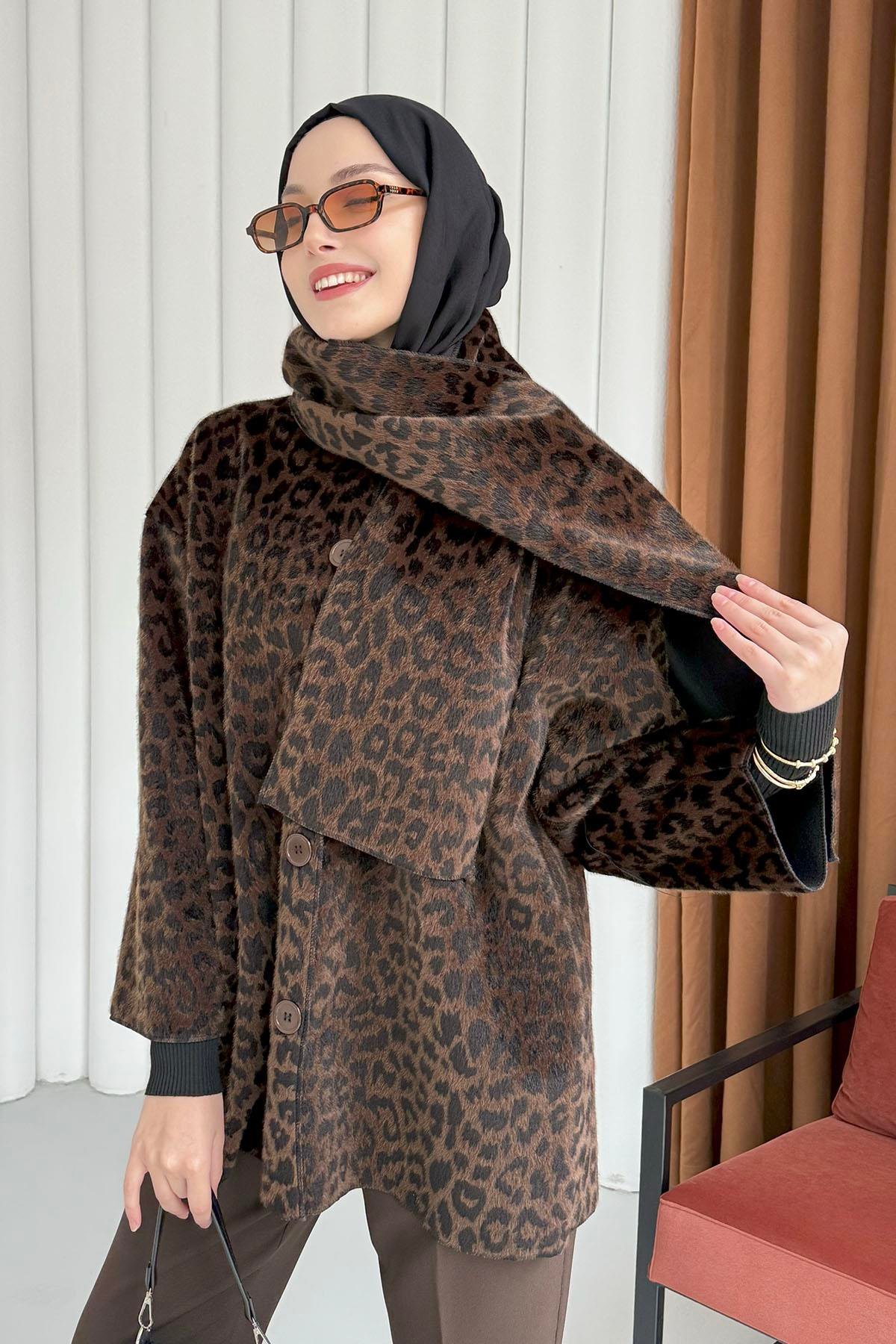 Atkılı Leopar Desen Ceket-KAHVERENGİ