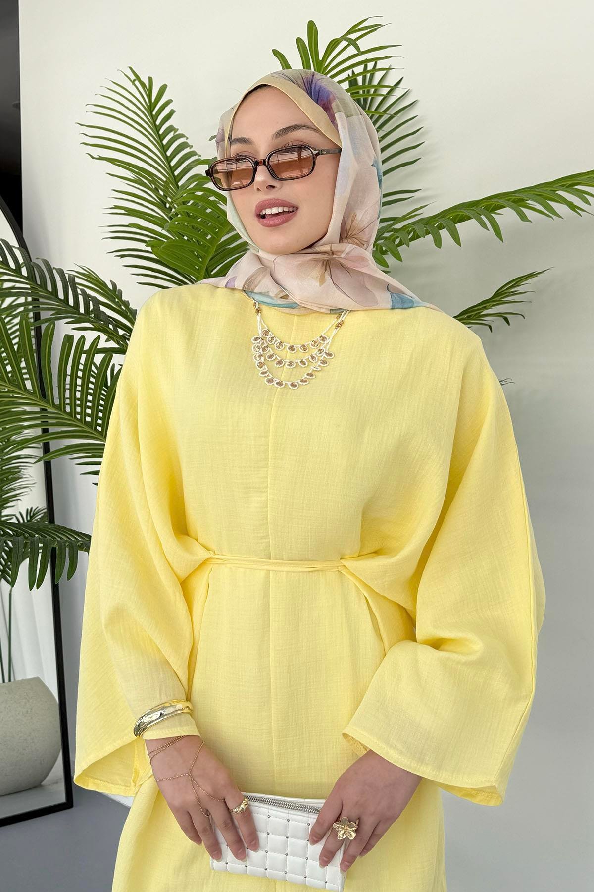 Bağçık Detaylı Oversize Tesettür Elbise-SARI