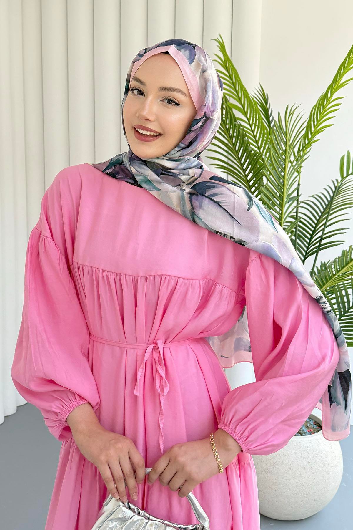 Balon Kol Biye Kemerli Tensel Tesettür Elbise-PEMBE