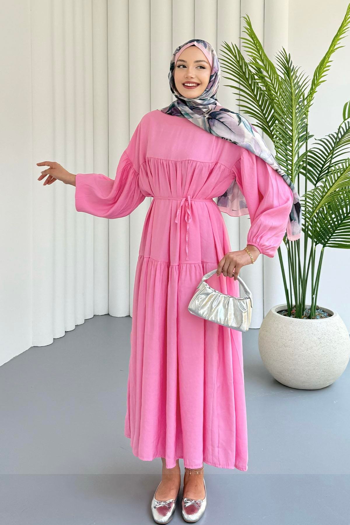 Balon Kol Biye Kemerli Tensel Tesettür Elbise-PEMBE