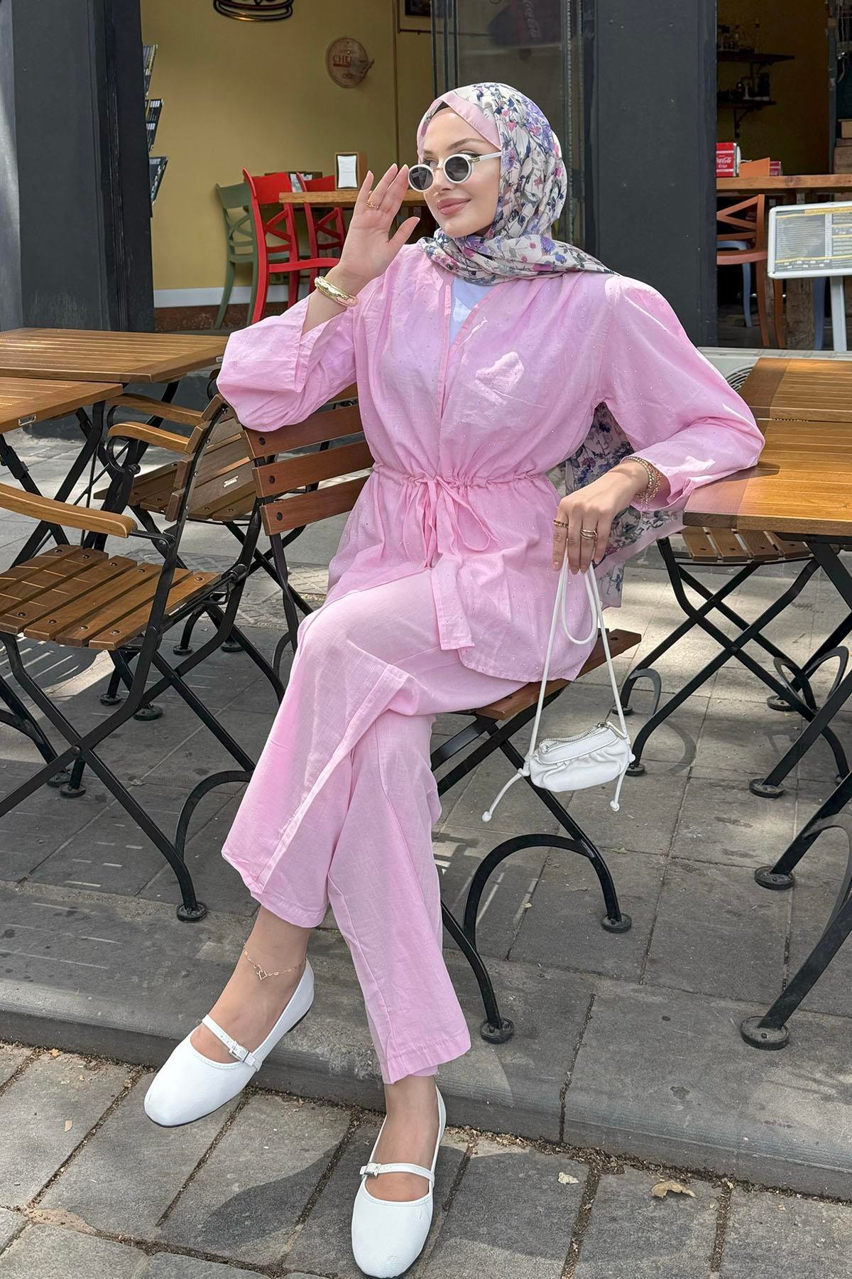 Belden Büzgülü Taş Serpmeli Keten Kimino Tesettür Takım-PEMBE