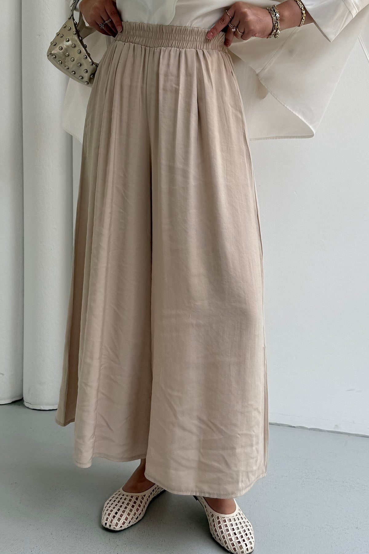 Beli Lastikli Bol Paça Pantolon-TAŞ