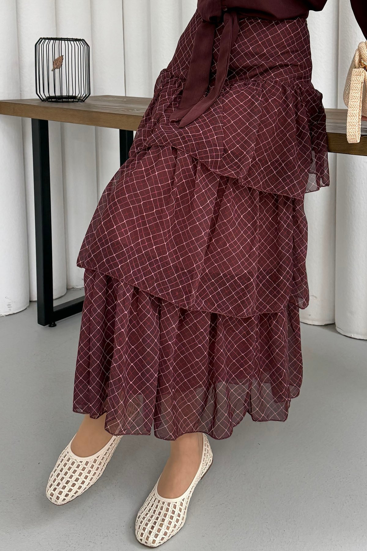 Beli Lastikli Kat Katlı Şifon Etek-BORDO