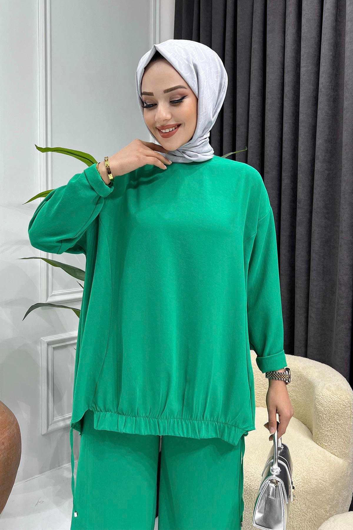 Biye Detaylı Pantolonlu Tesettür Takım-BENETTON YEŞİLİ