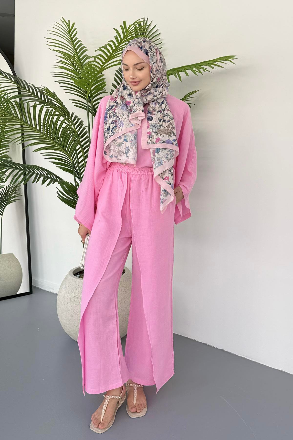 Bluzu Yarasa Kol Detaylı Pantolonlu Tesettür Takım-PEMBE