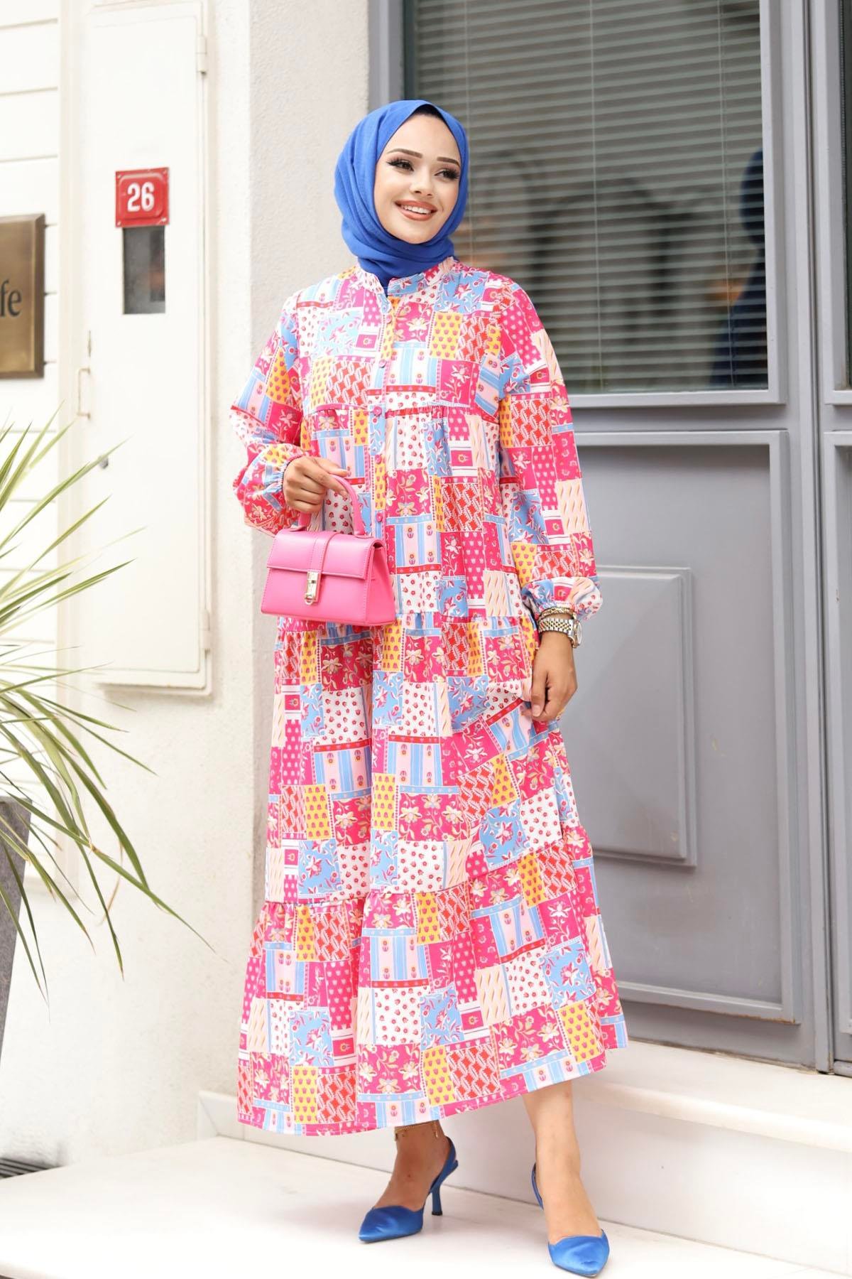 Çiçek Desenli Tesettür Elbise-PEMBE